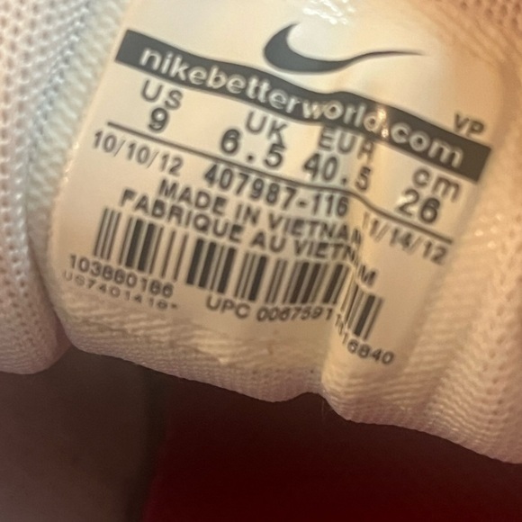 Nike Reax Run 5 Womens Size 9 White Silver Athletic Running Shoes 407987-116 - Picture 8 of 8